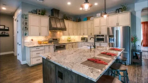 Need Kitchen Remodeling in Sammamish, WA? Who Can Help Fast?